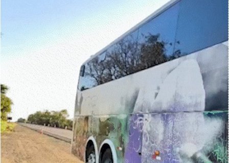 Pane em dois &ocirc;nibus deixa grupo sem &aacute;gua e comida na BR-163