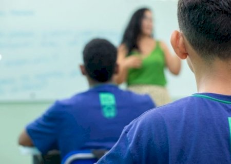Volta às aulas acontece em 10 de agosto nas escolas estaduais, e professores se preparam com Jornada Formativa