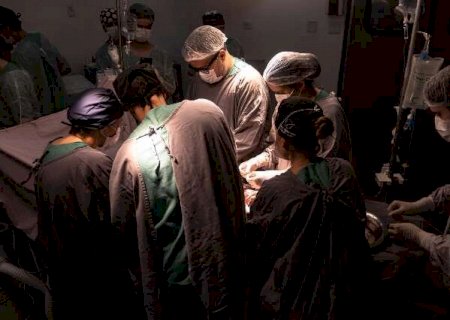 Cirurgia in&eacute;dita traz pele do PR para salvar crian&ccedil;a com 60% do corpo queimado