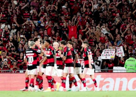 Brasileir&atilde;o tem Santos x Flamengo e Palmeiras x Bahia nesta noite>